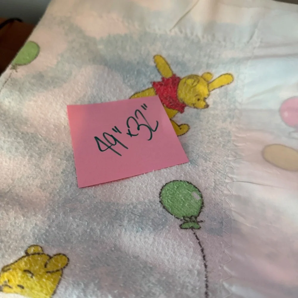 Vintage Walt Disney Productions Winnie The Pooh Balloon Baby Blanket Satin Trim